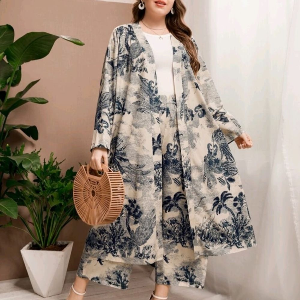 Blue and White Floral Kimono Set